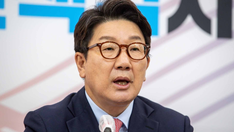 권성동